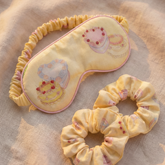 Nightsuit Printed Sleep mask & Scrunchy